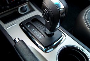 Думаешь им от этого легче будет? Там кнопочки есть. И Буковки.