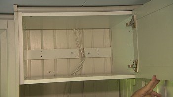 1800 евро фирма взяла с чувака за монтаж кухни стоимостью в 7300 евро