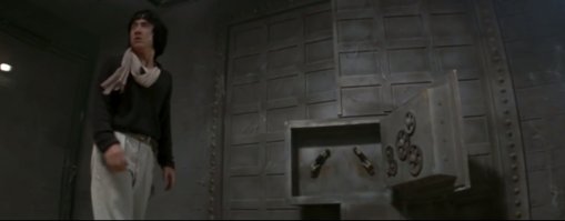 Ключ, замок, дверь...... главное пулеметы