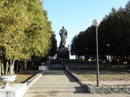 Немного дополю автора. Мне тоже нравится этот город, когда-то закрытый, где процветала наука.