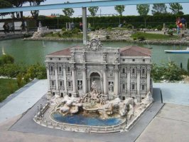 На Via Popilia 239.