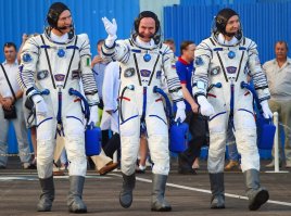 Они в кирзачах?