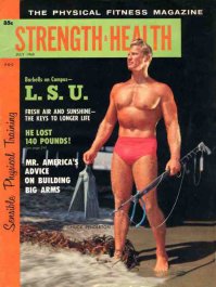 Гордон Митчелл "Укол зонтиком"
ГОРДОН МИТЧЕЛЛ
GORDON MITCHELL

CHARLES ALLEN PENDLETON

Американский и итальянский актёр.

29 июля 1923 года (Денвер, Колорадо, США)   20 сентября 2003 года (Марина-дель-Рей, Калифорния, США).

Настоящее имя и фамилия   Чарльз Аллен Пенделтон.

Профессионально занимался культуризмом, был тренером по спортивной гимнастике. Дебютировал в эпизоде фильма "Prisoner of War" (1954).

С начала 1960-х годов переехал в Италию, где сделал успешную карьеру как характерный актёр в спагетти-вестернах, мифологических фильмах, комедиях, криминальных лентах.

 В конце 1980-х Митчелл вернулся в США, но продолжал сниматься до самой смерти. Также он владел спортивным залом  World Gym International . В возрасте 80 лет Гордон Митчелл умер во сне в своём доме в Марина-Дель-Рей, штат Калифорния.[5] Похороны актёра и спортсмена почтили своим присутствием Арнольд Шварценеггер, Луи Ферриньо, Франко Коломбо, Джо Голд, а также множество прочих известных культуристов.[6]