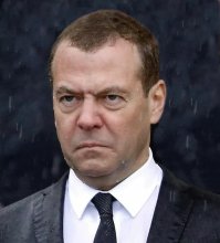блин, почему он мне из матрицы напоминает.
