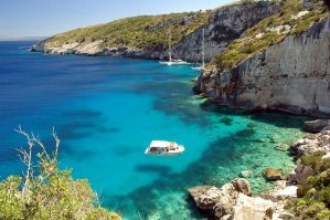 Крым разный и цена у него разная,о чем тут спорить?