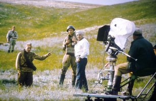 еще немного "Они сражались за Родину".
ничего подобного больше не снимут.