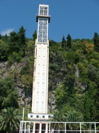 Лифт в Гаграх, у пансионата Москва (б/у Украина)