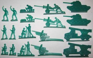 Солдатики в песке