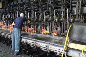 Почему нет Фоток ДеревнеОбразующего Завода - ООО "ЧСЗиК", а так же процесса производства Бутылок ?