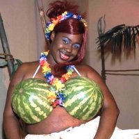 А что делать ,белье в стирке, а  надо срочно выйти на улицу