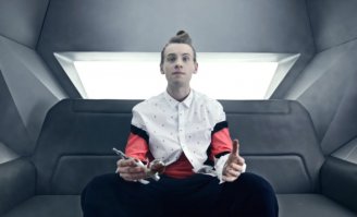 Конечно, виноват интернет, ну да... Интернет создает мракобесие, именно он - неосязаемый но вездесущий Интернет. Новая религия, требующая жертвопредношений.