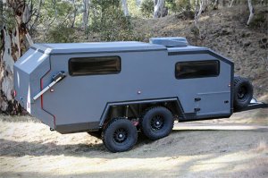 А вот что на самом деле. Прицеп-кемпер EXP-6 OFF-ROAD CAMPER Bruder Expedition. И вот как он выглядит.