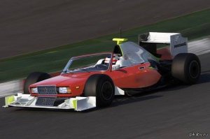 Как бы выглядели дорожные автомобили, если бы гонялись в Формуле-1