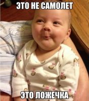 Вор замаскировался, чтобы украсть камеру в подъезде