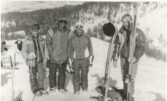 Как выглядят курорты "свободной демократической Грузии" мы сейчас посмотрели. А теперь вспомним, как все это выглядело при "советских оккупантах"...