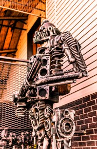 Эти сварные гиганты однажды вполне могут поставить мир на колени!