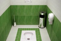 А в чем преимущества писуара со стенками и дверкой перед чашей Генуя?