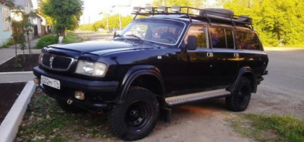 А что!? Шикарный джип получается, комфорт салона волги, проходимость уаза, багажник универсала...