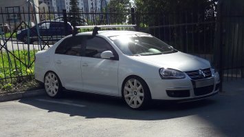 Интересно соотношение цен диски/автомобиль:)