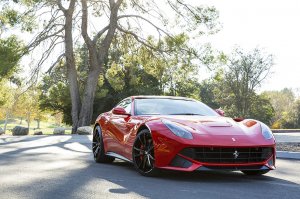 Еще бы добавил в список F12 Berlinetta.