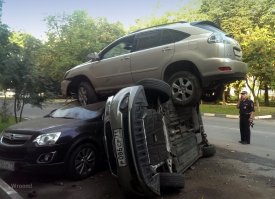 Доминируй, унижай, властвуй!