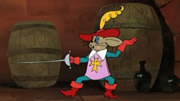 Да, ладно, все мы знаем, что мушкетёры были трёх типов... :)