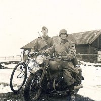 да не, все же "двухколёсная конница" - это Radfahrertruppen))
впрочем, на второй фотке.....))