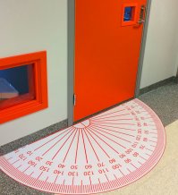 Некоторые действительно забавные. Но вот этот ближе к геометрии.....