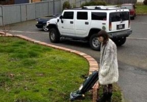 всё не так и всё не то, когда твоя девушка больна.