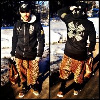 хз ещё от кого тошнит сильнее -от шмар или этого у.ё.б.ка