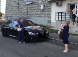 Ага. Значит этот прихлебатель на ул. Радужная обитает, спасибо...