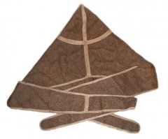 Капюшон из верблюжьей шерсти называется- башлык.