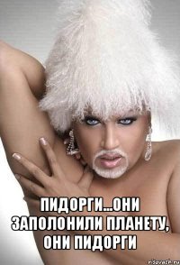 Вы вряд ли поверите, что на этих фотографиях изображен один и тот же человек