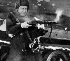 Сын Любы и Алексея Трофимовых  - Егор Трофимов. Актёр Александр Воеводин.