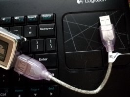 А в чем проблема с кабелем? У меня тоже такой есть, удобная вещь.