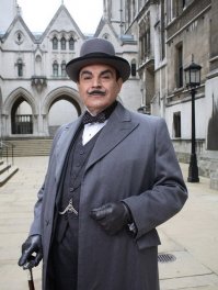 Эркюль Пуаро на тебя огорчен)