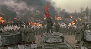 В немецком дубляже сцена из VII эпизода «Звёздных войн» звучит гораздо убедительнее