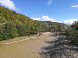 Старый мост через реку Дах. ст. Даховская, Адыгея.