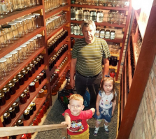 Суровая селфи палка