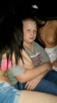 Подборка высказываний, комментов, открыток и цитат из соцсетей