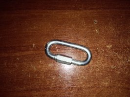 как выглядит кастет я знаю)) но за такую самоделку примут как пить дать, если обнаружат мусора, а вот мой вариант абсолютно беспалевный в плане ношения и поразительно эффективный в деле..