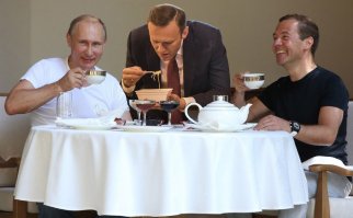 "Доширак" Навального и традиционный взрыв интернета