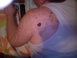 Решил я как-то посмотреть кино оп телеку,но заснул:)))