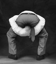 Экзорцист уже задолбался бегать по вызовам