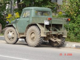 Видел в живую аппарат на первом фото