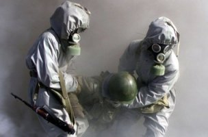 Не поможет. В борьбу пойдет химия.