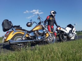 Речь шла о конкретной модели. Ломучесть Вулкана, это притча во языцах. Это я и имел ввиду говоря о путешествиях на дальняк. Тут ниже товарищ писал про Щадоу, так вот этот вариант гораздо предпочтительнее. Верткая в городе, комфортная на дальнеке и главное это Хонда, значит не ломается. У меня и Кава и Хонда. Так что говорю не из призрачных фантазий. У меня правда не Вулкан, а спорт, но про Вулкан поверьте правда.