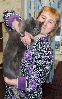 Знакомьтесь, Козявыч. Назван так за то, что последыш, еле разорвали пузырь, не дышал минут 10, потом не ел до полутора месяцев, не двигался, всё время проверяли дыхание2 года 3 мес. 7,5 кг!