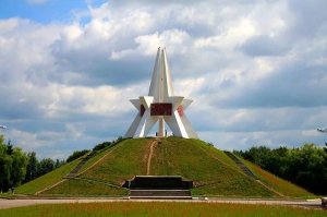 афтор поста "город - Балтийск. Города России. Пост номер 57"
я тебя вычислил, ты шпион, ну а как назвать человека, который фотографирует только красивые города?

где например фотка славного города партизанской славы Брянска?

да шучу конечно, Брянск красивый город, особенно весной, и если от центра далеко не уезжать   

Автор? с остальными городами так же???
