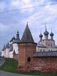 14 парных фотографий, где в каждой паре - ад и рай для перфекциониста